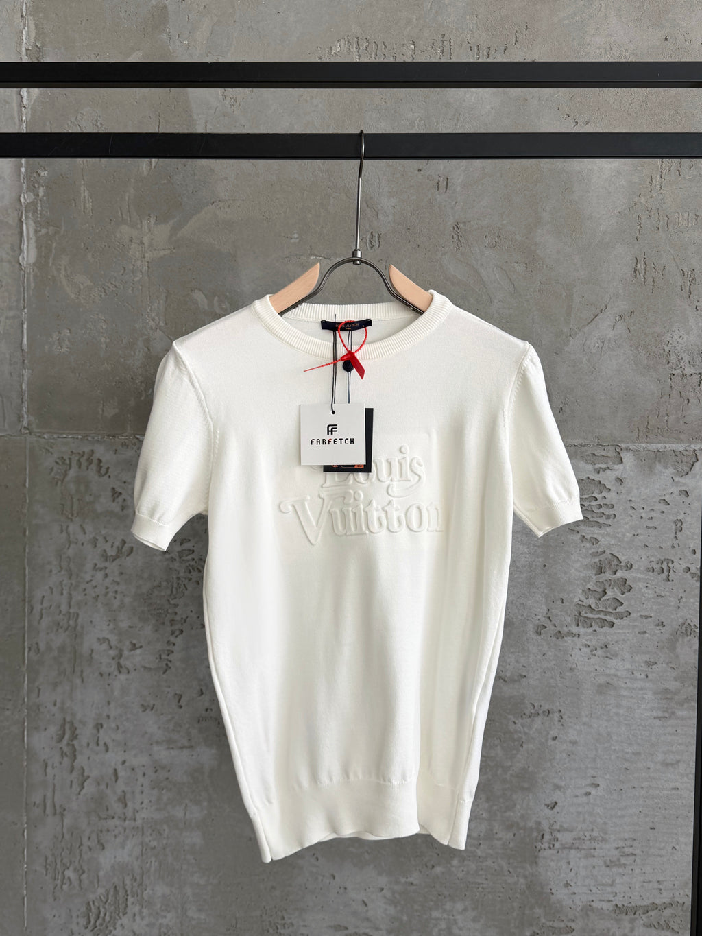 LV07 L&V Triko beyaz tshirt