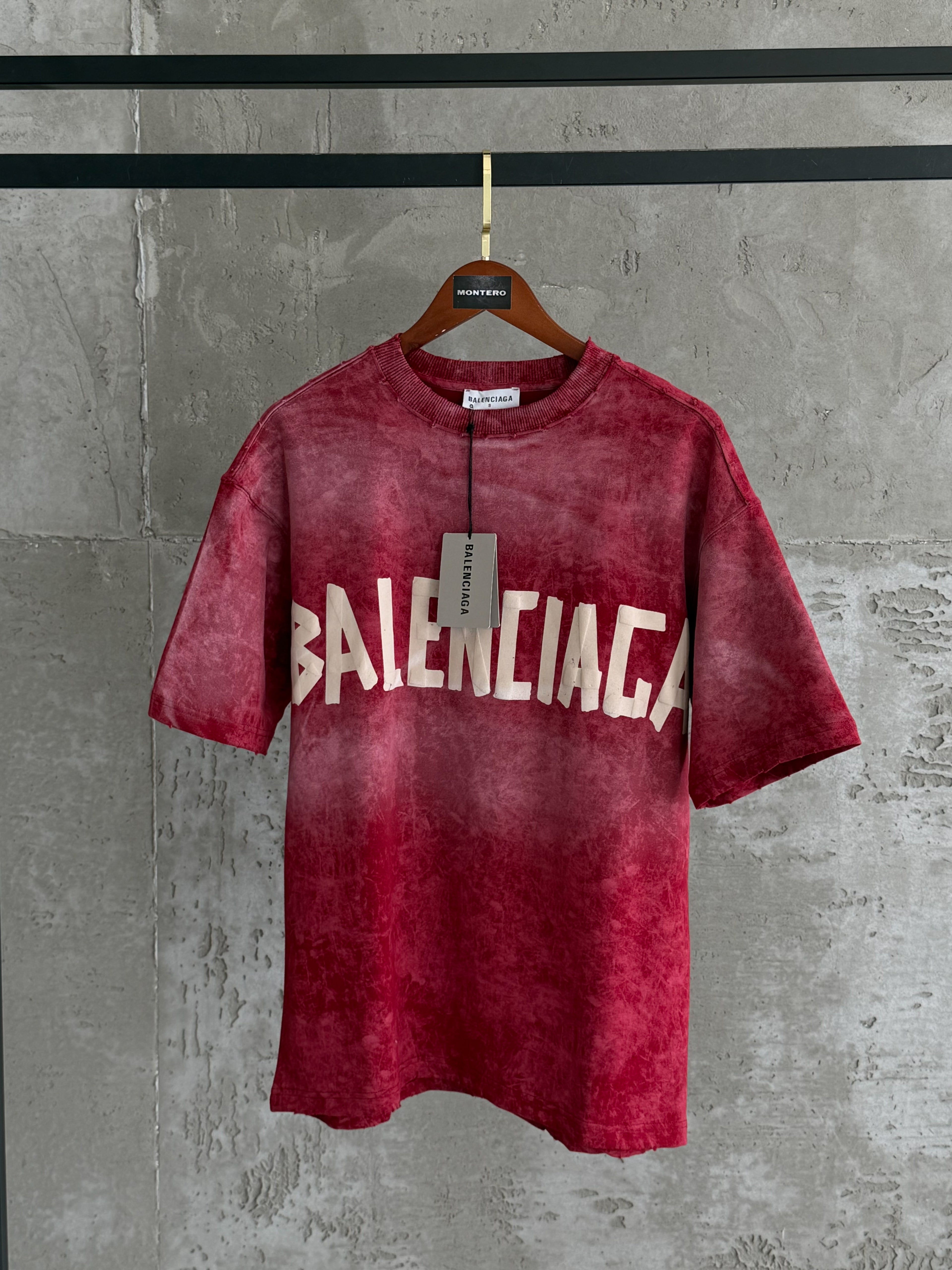 Balenciaga02 Plus kırmızı tshirt