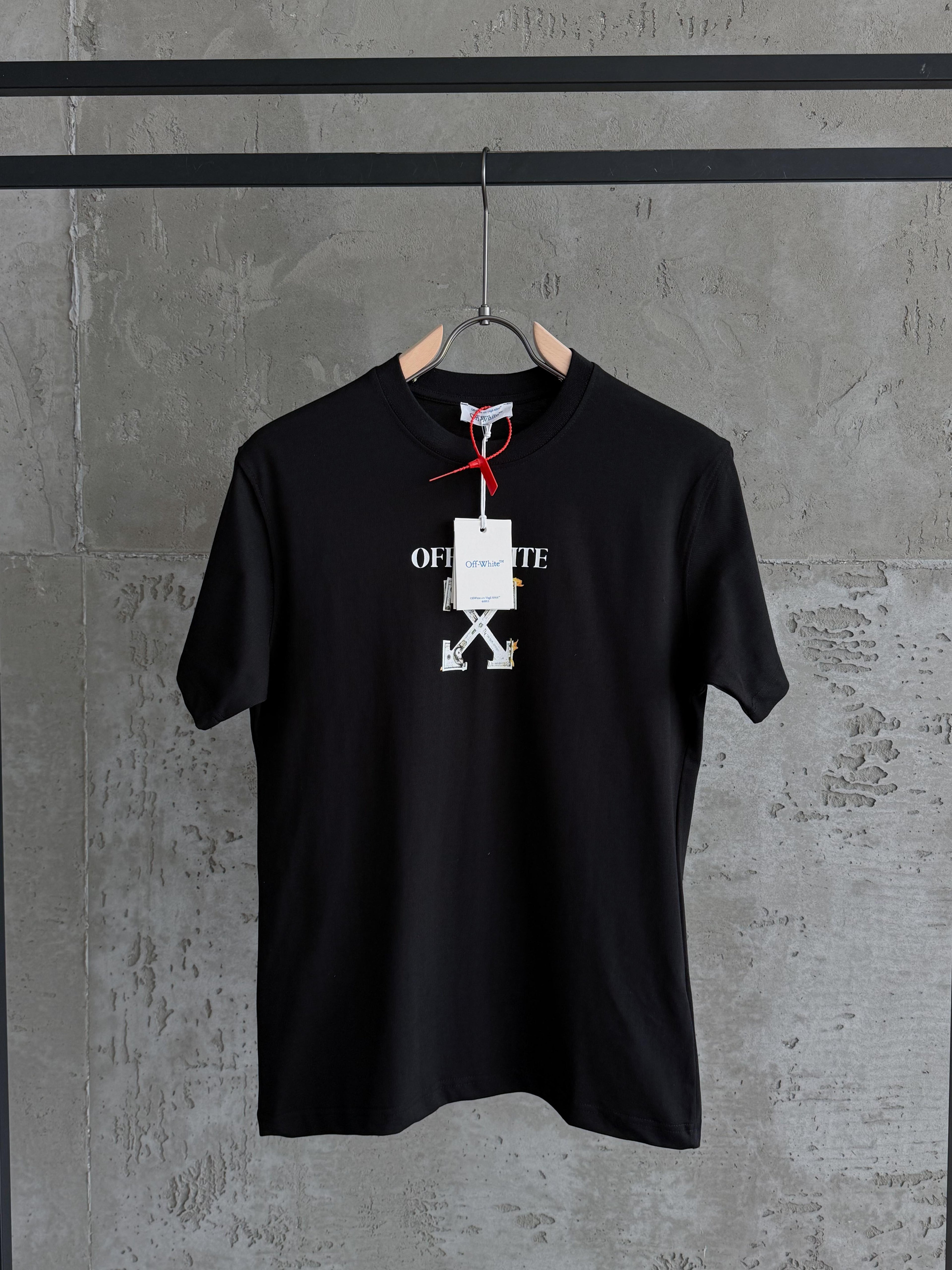 O&W02 X Boss siyah tshirt