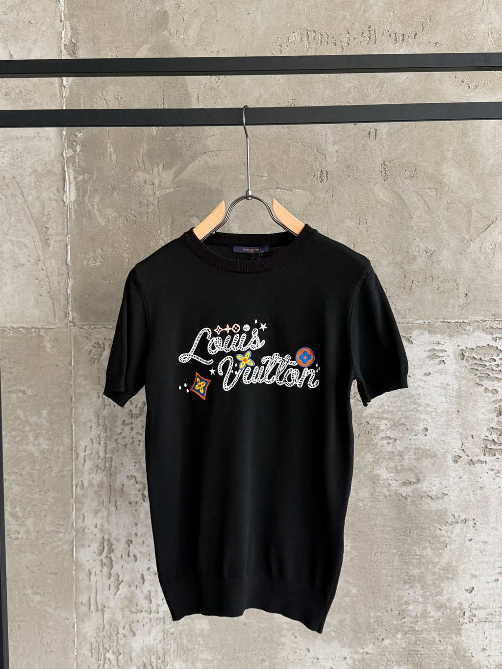LV08 L&V Triko Nakış siyah tshirt