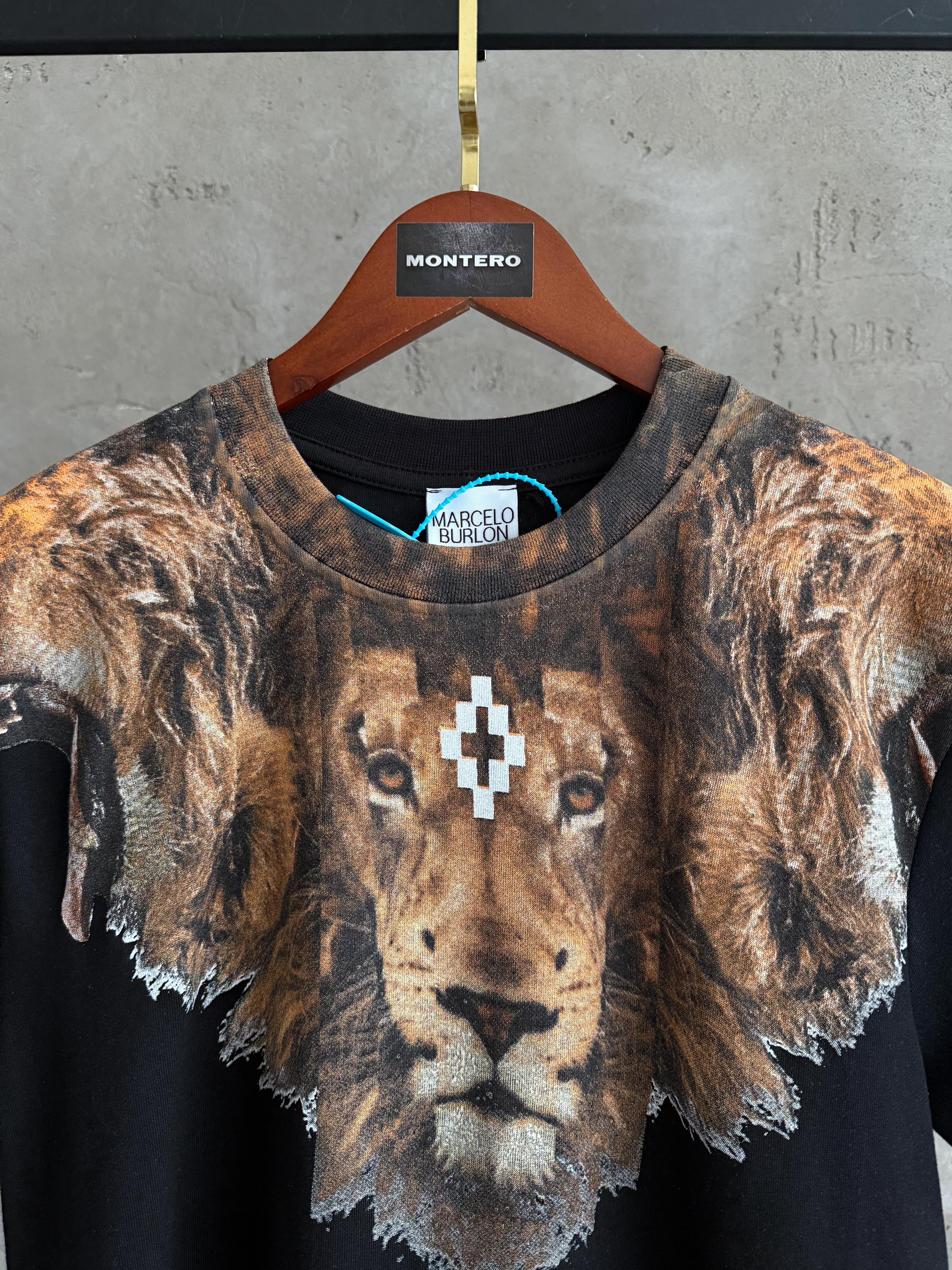 MB01 Marcelo Burlon Leo siyah-kahve tshirt