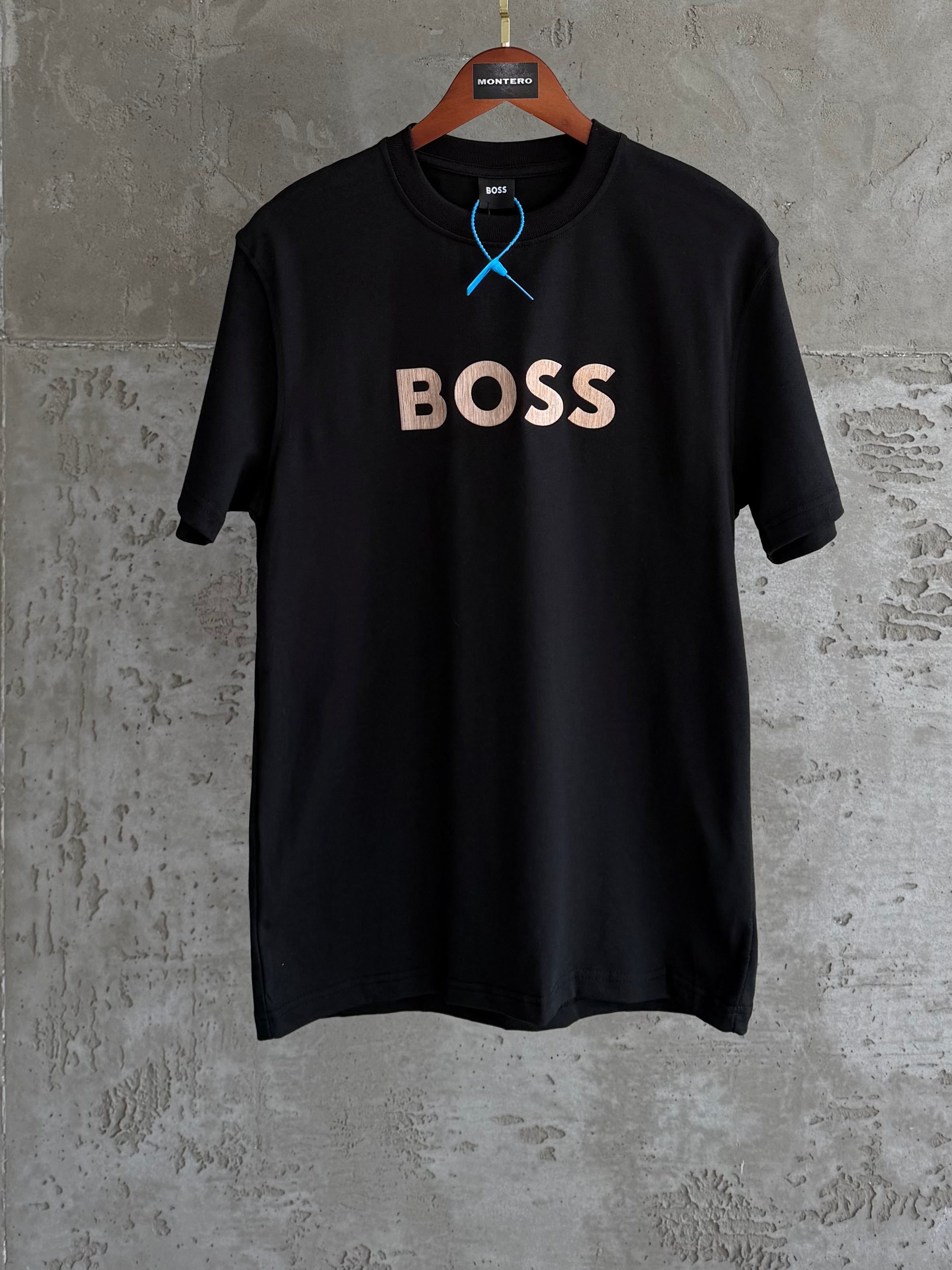 B02 Boss frekans siyah tshirt
