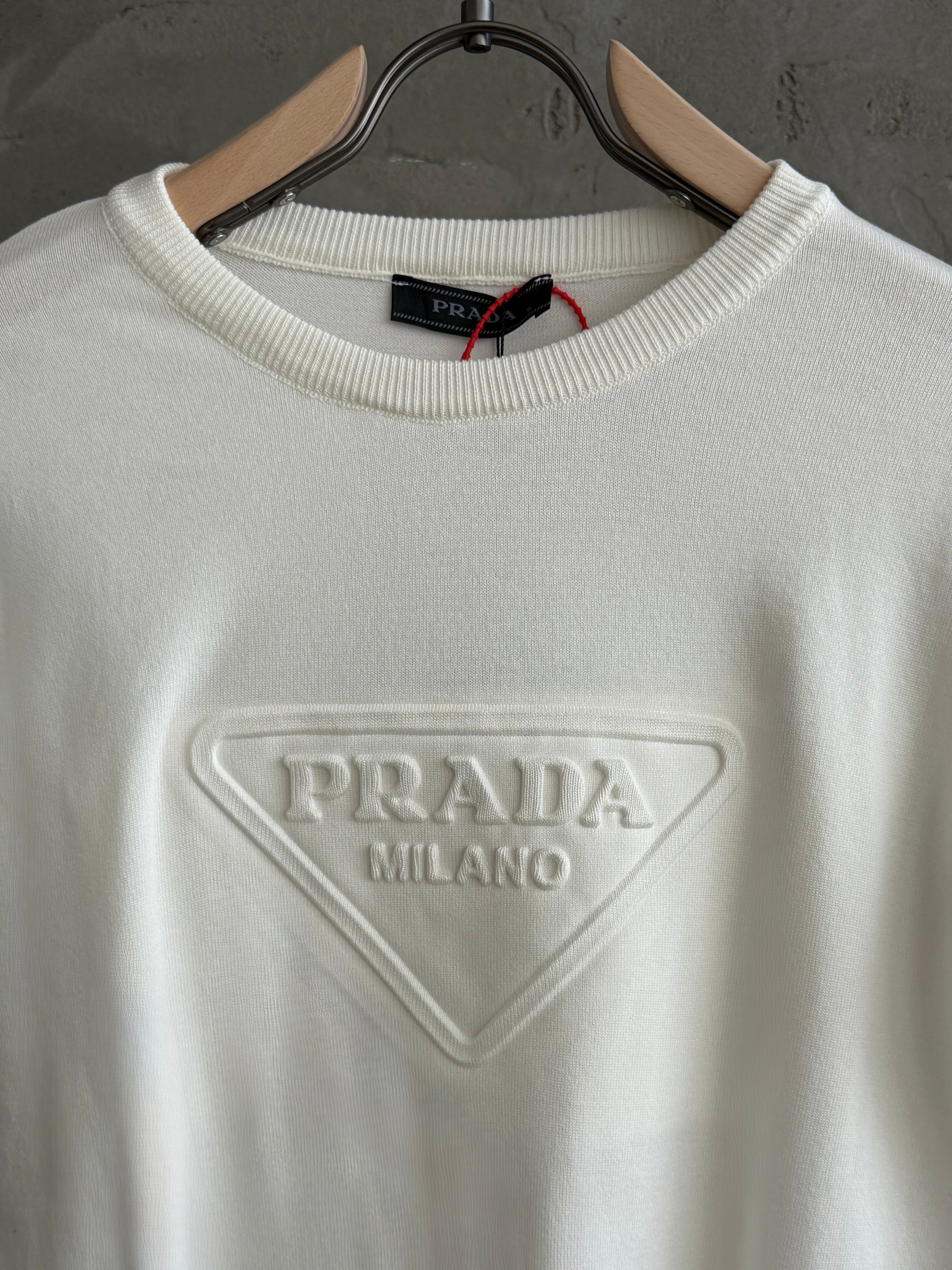 P05 Prada Plus triko beyaz tshirt