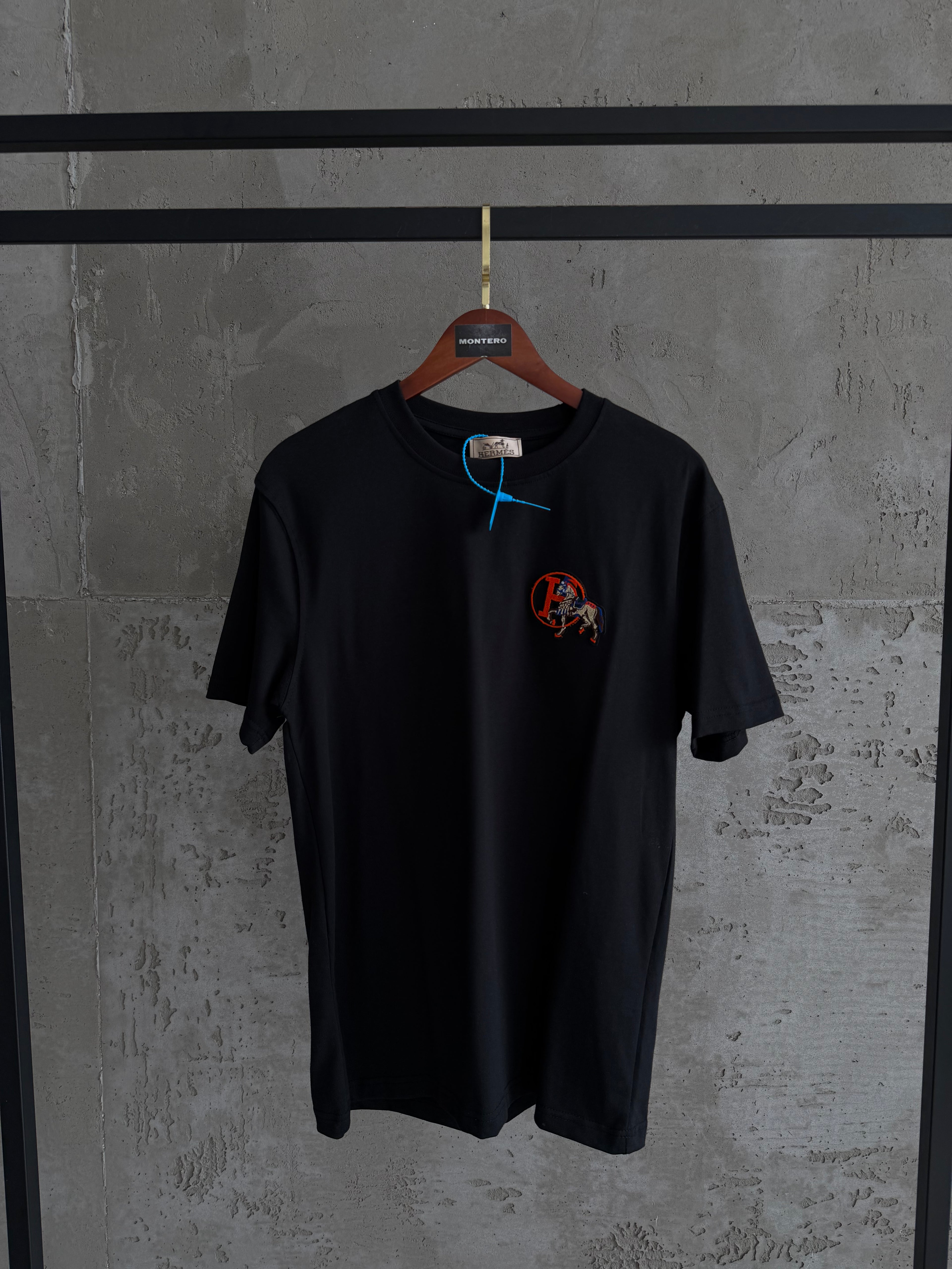 H01 Hermes Premium siyah tshirt