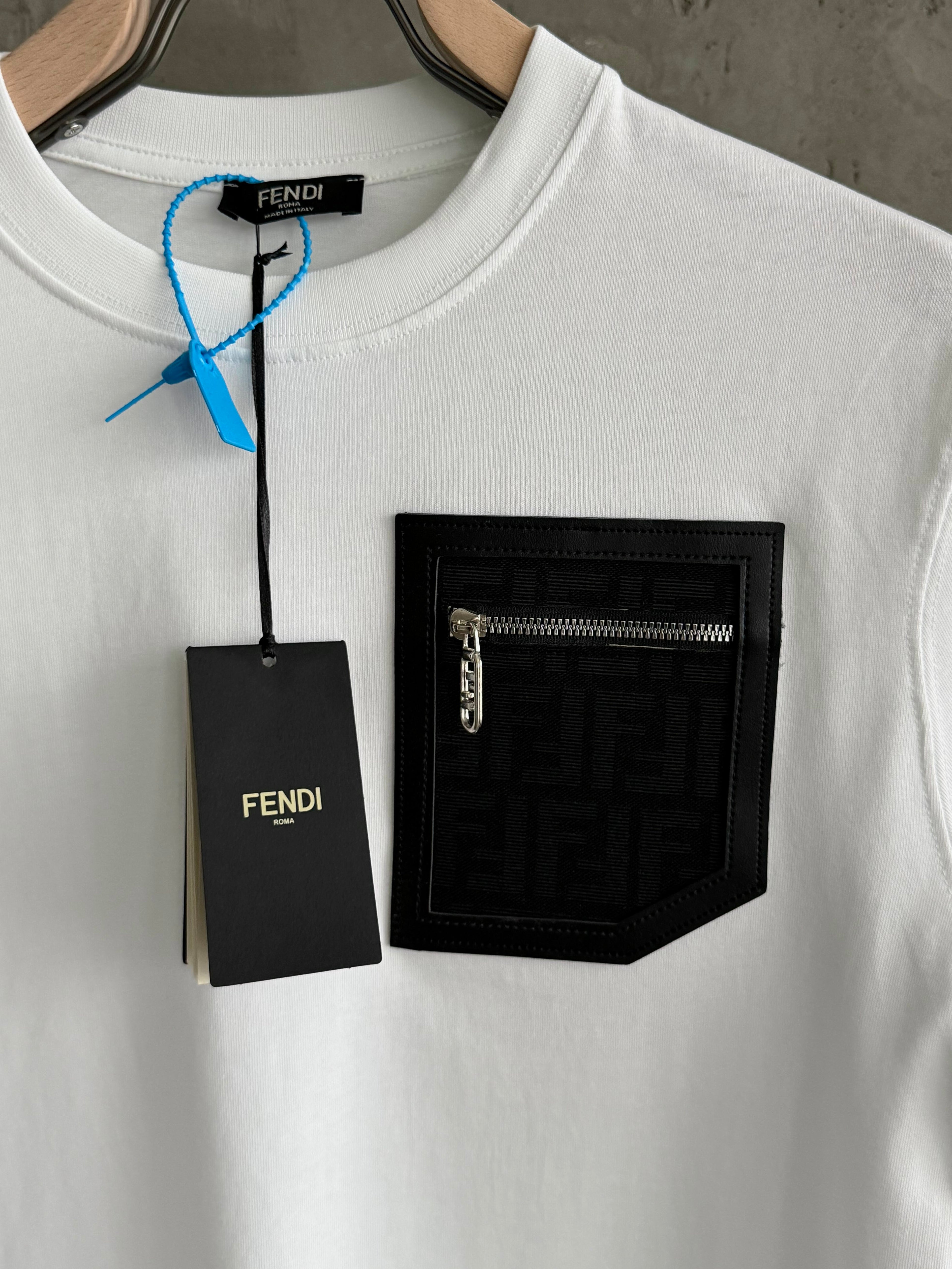 F01 Fendi Plus cepli beyaz tshirt