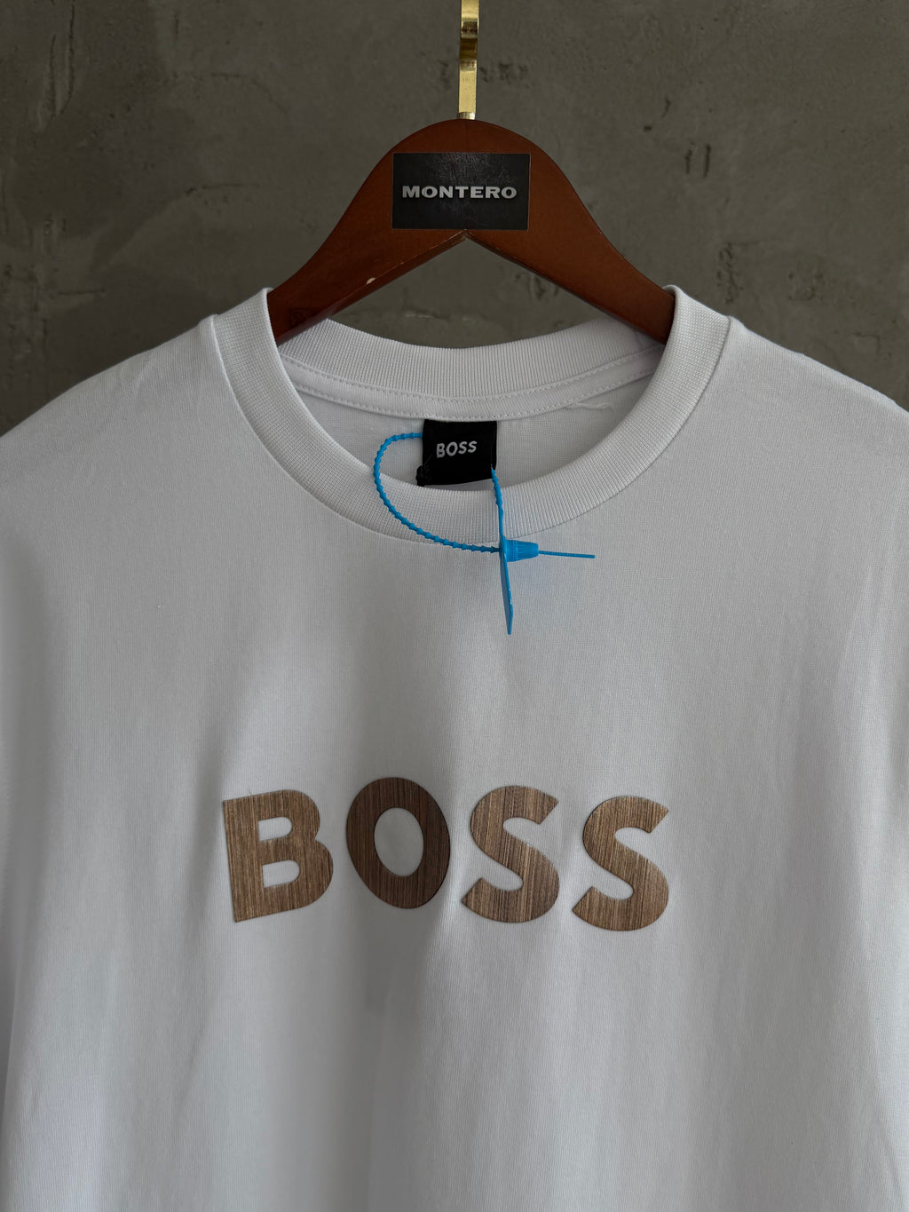 B02 Boss frekans beyaz tshirt