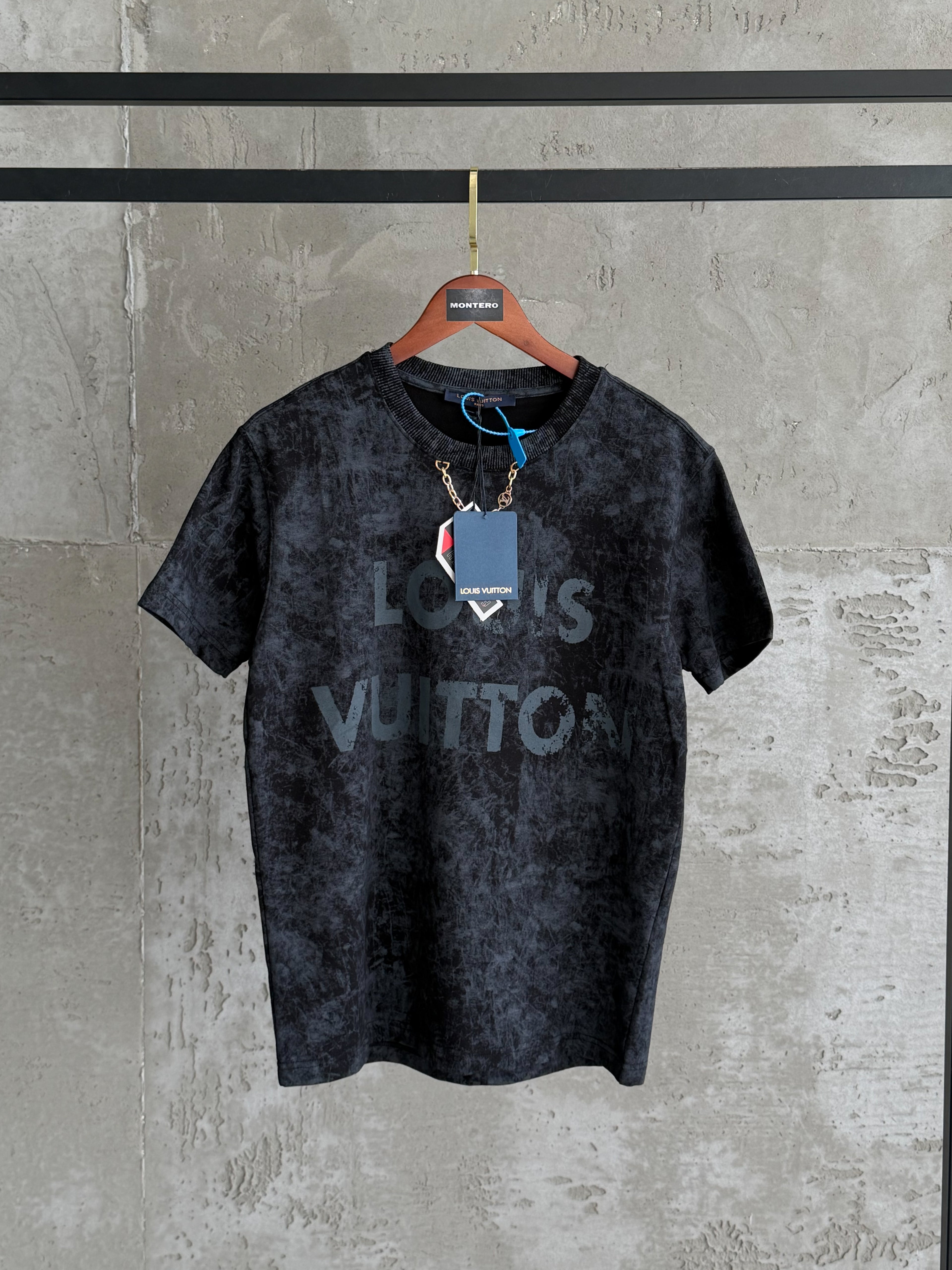 LV09 L&V Duman antrasit tshirt