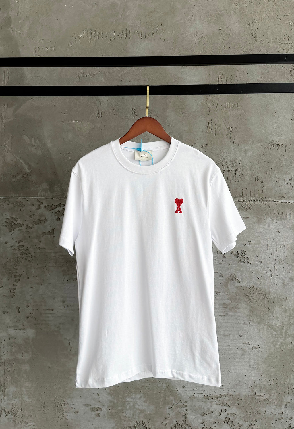 ami01 Premium kalp beyaz tshirt