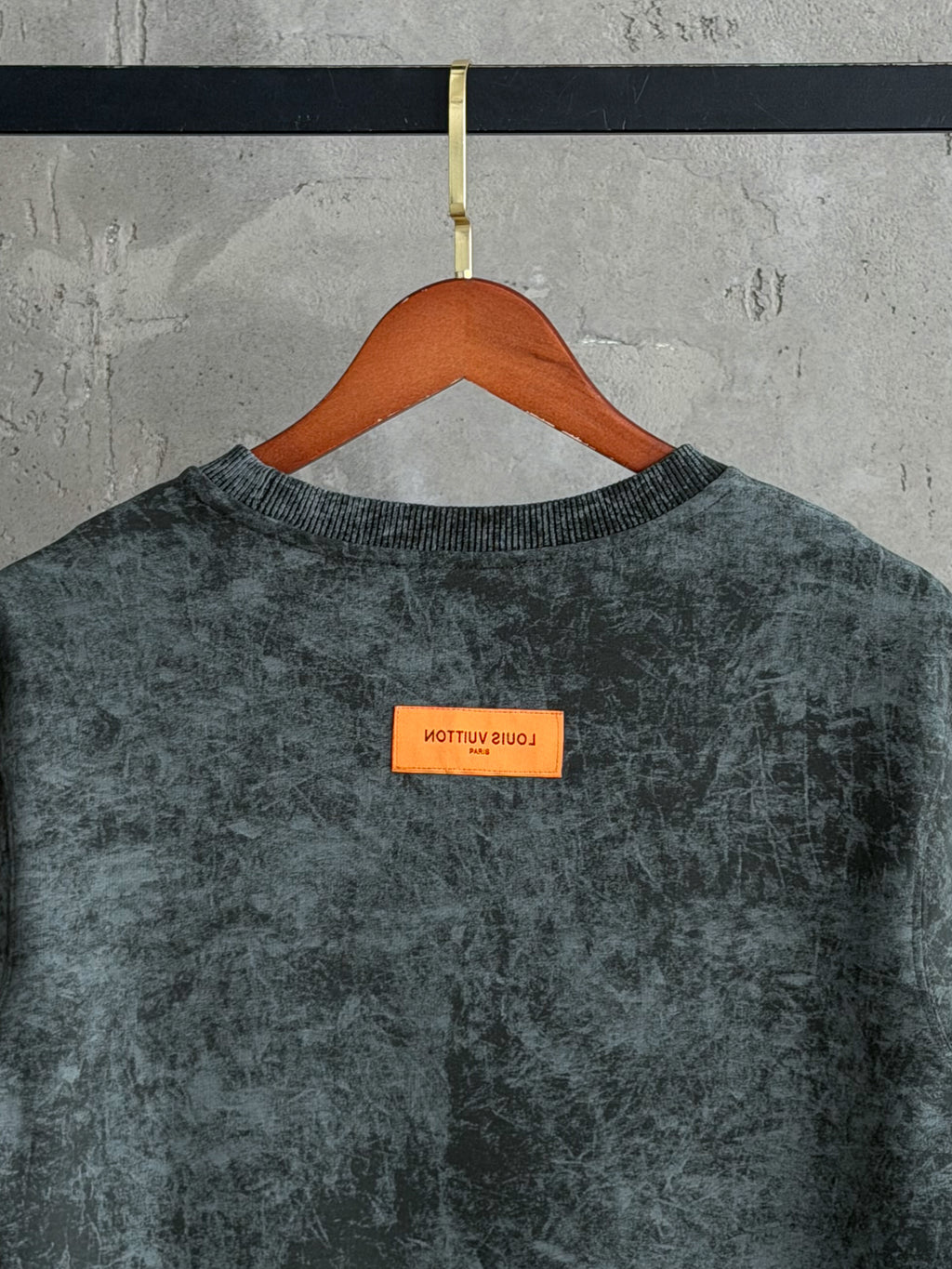 LV09 L&V Duman yeşil tshirt