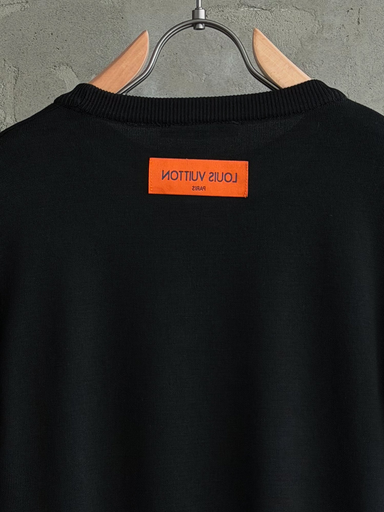 LV08 L&V Triko Nakış siyah tshirt