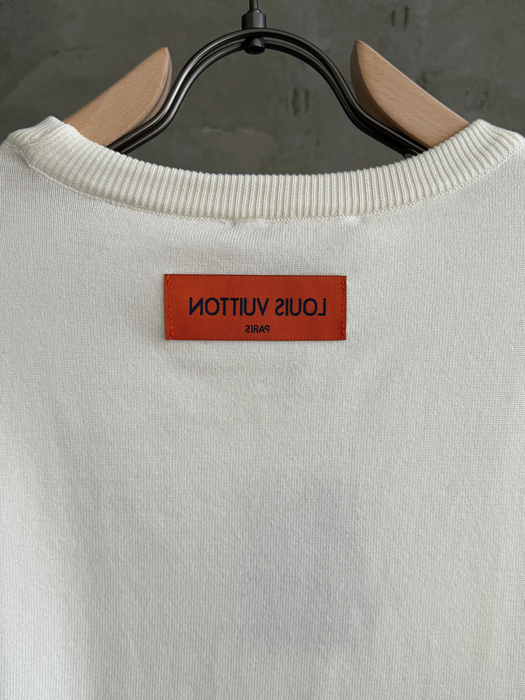 LV07 L&V Triko beyaz tshirt