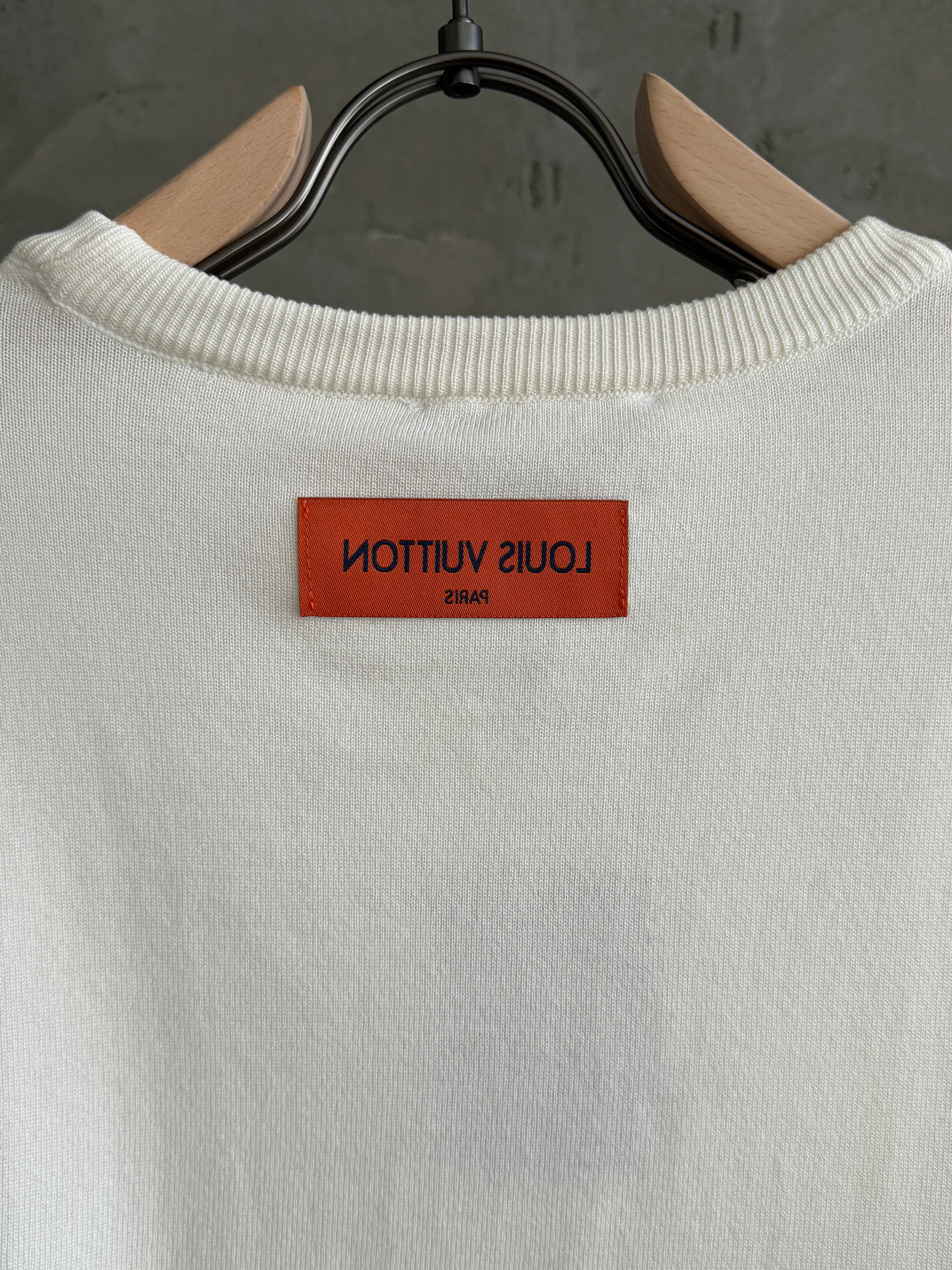LV07 L&V Triko beyaz tshirt