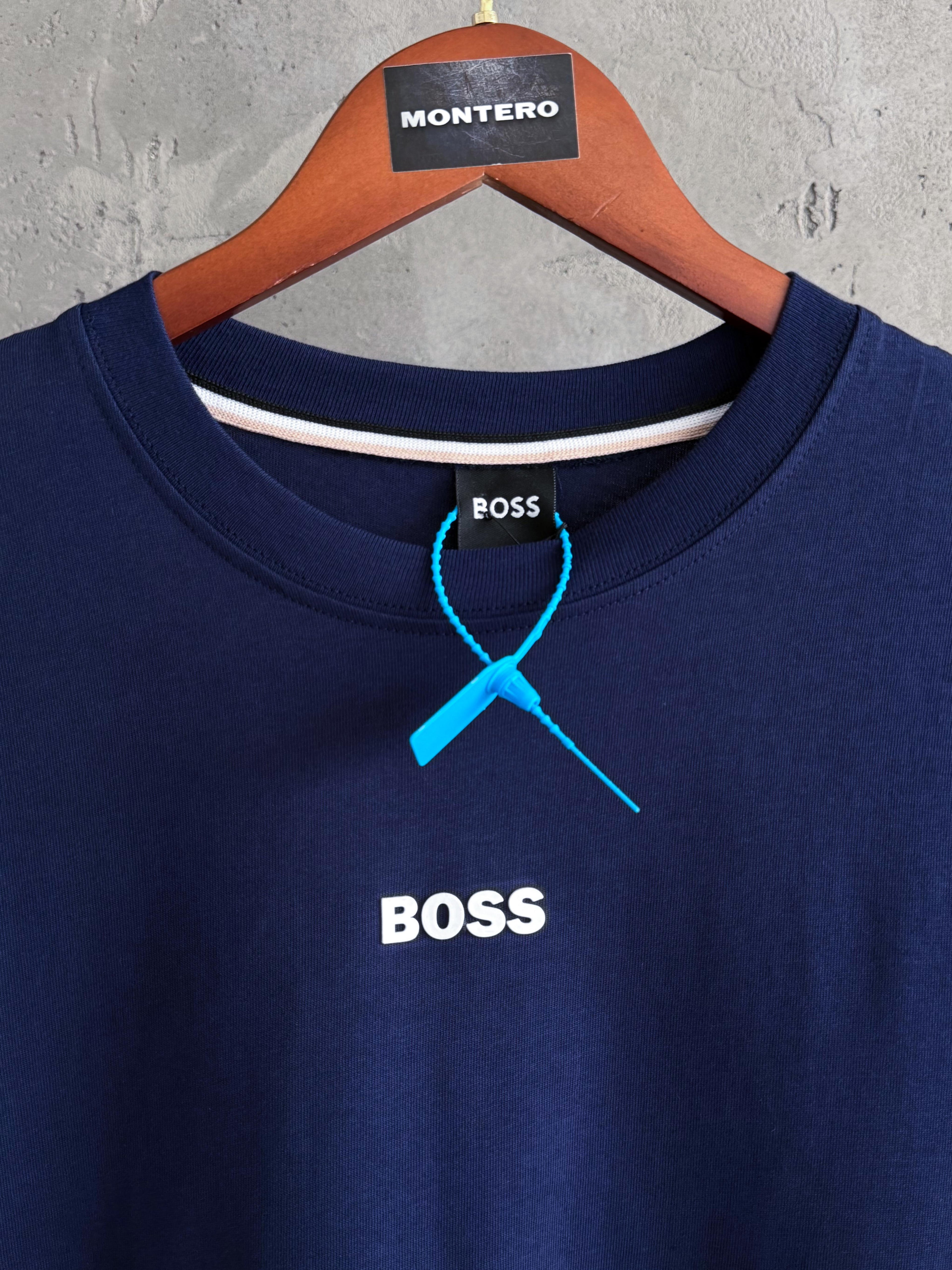 B01 Boss yüksek baskı lacivert tshirt