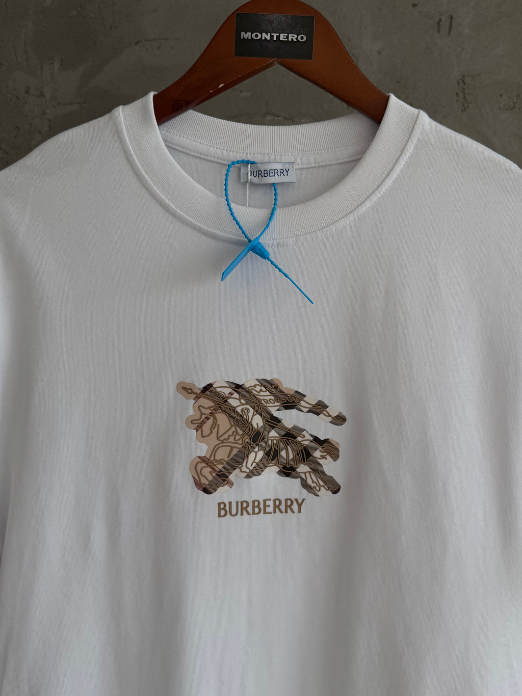 Burberry01 desenli premium beyaz tshirt