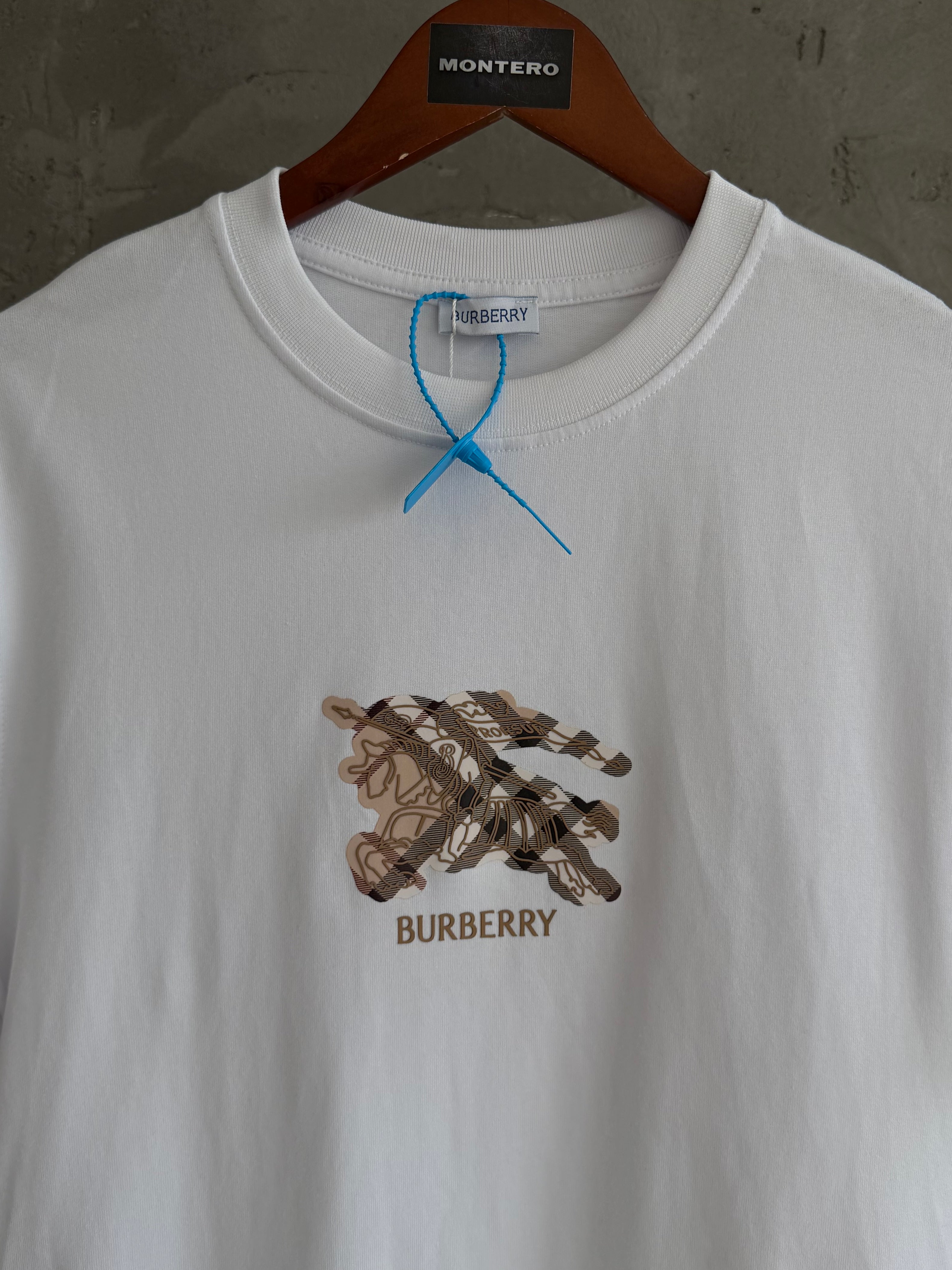 Burberry01 desenli premium beyaz tshirt