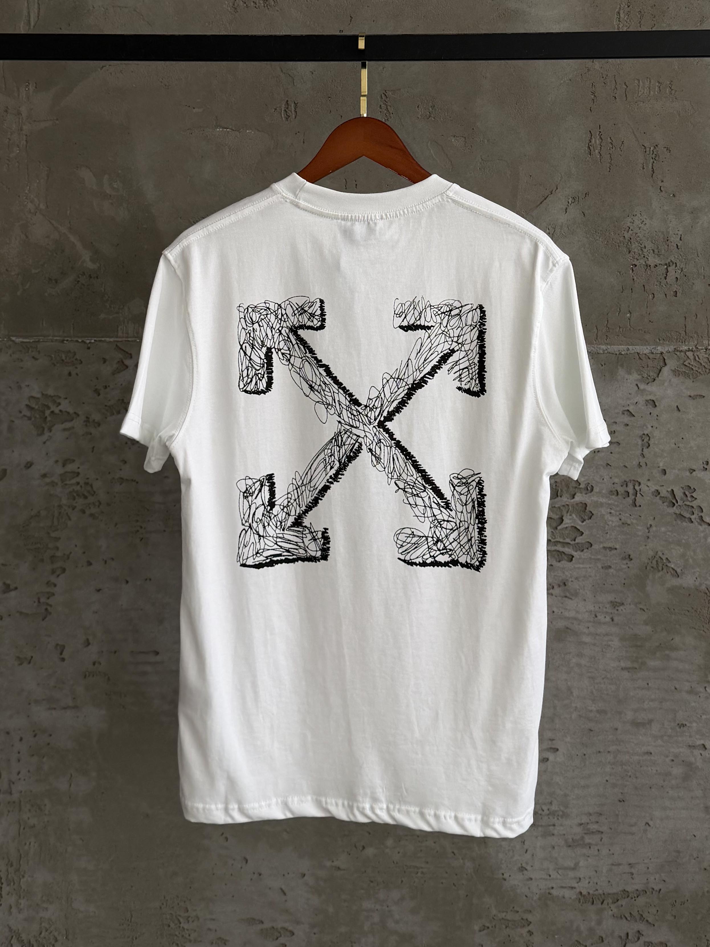 O&W04 New Season beyaz tshirt