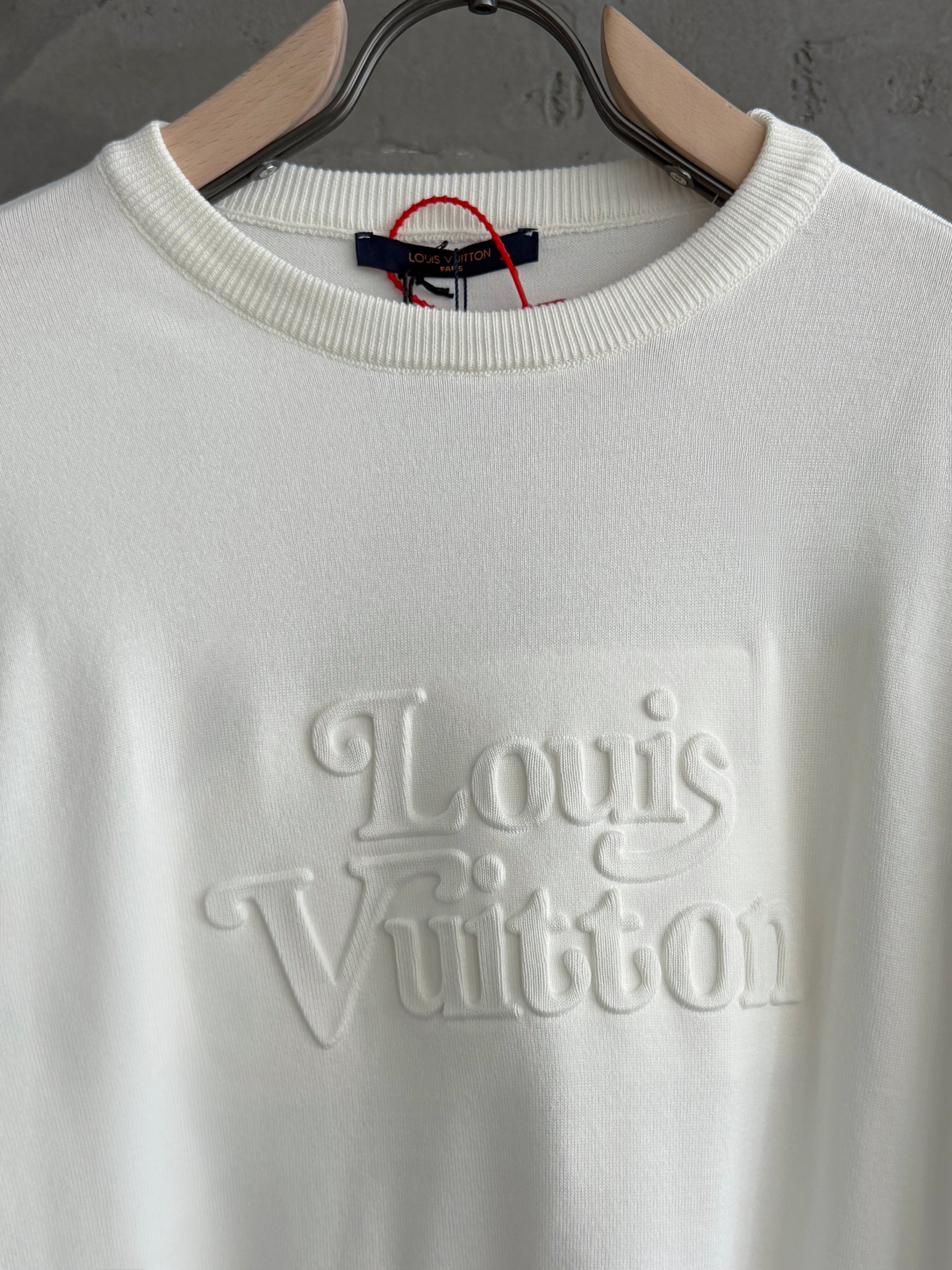 LV07 L&V Triko beyaz tshirt