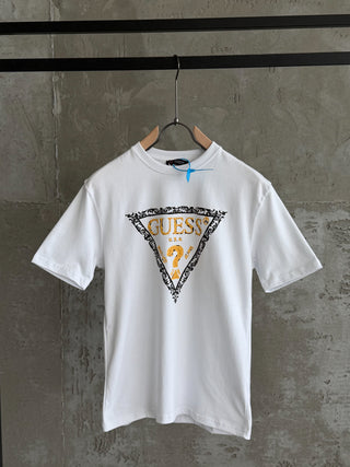 G03 Guess Çamur beyaz tshirt