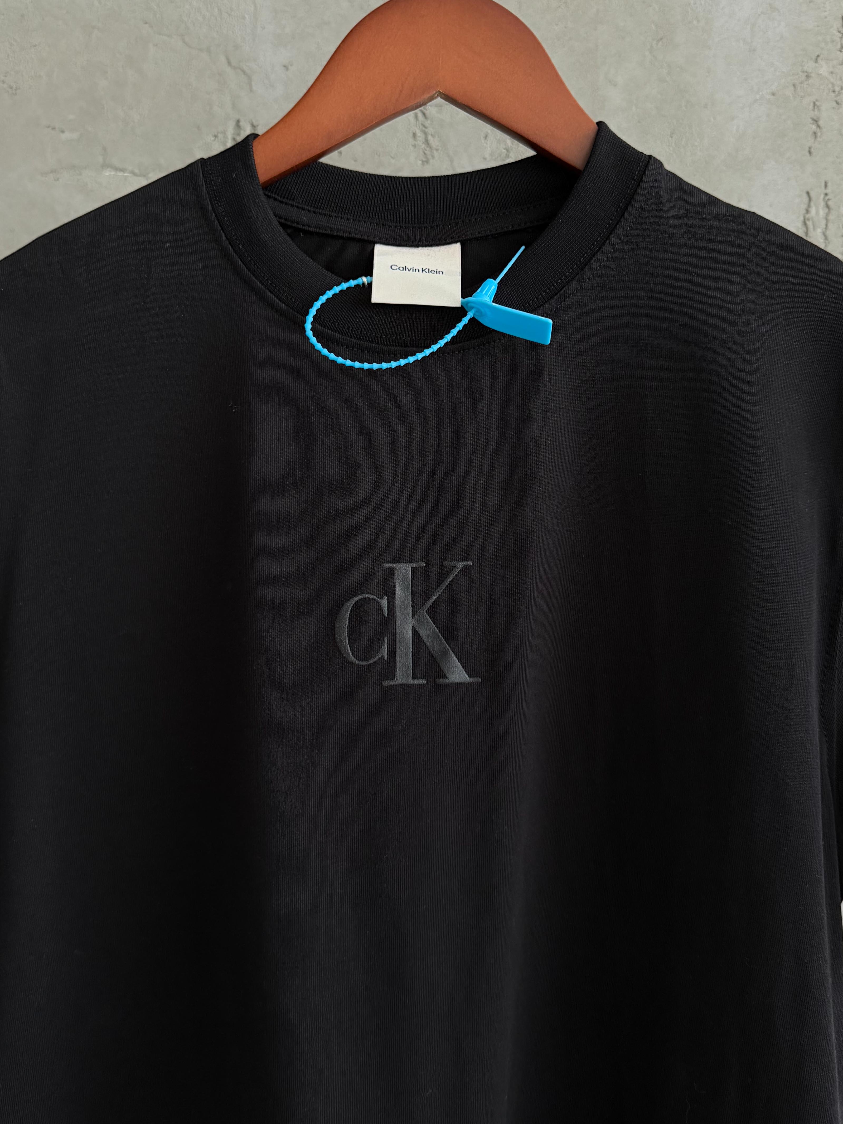 CK02 prime siyah tshirt