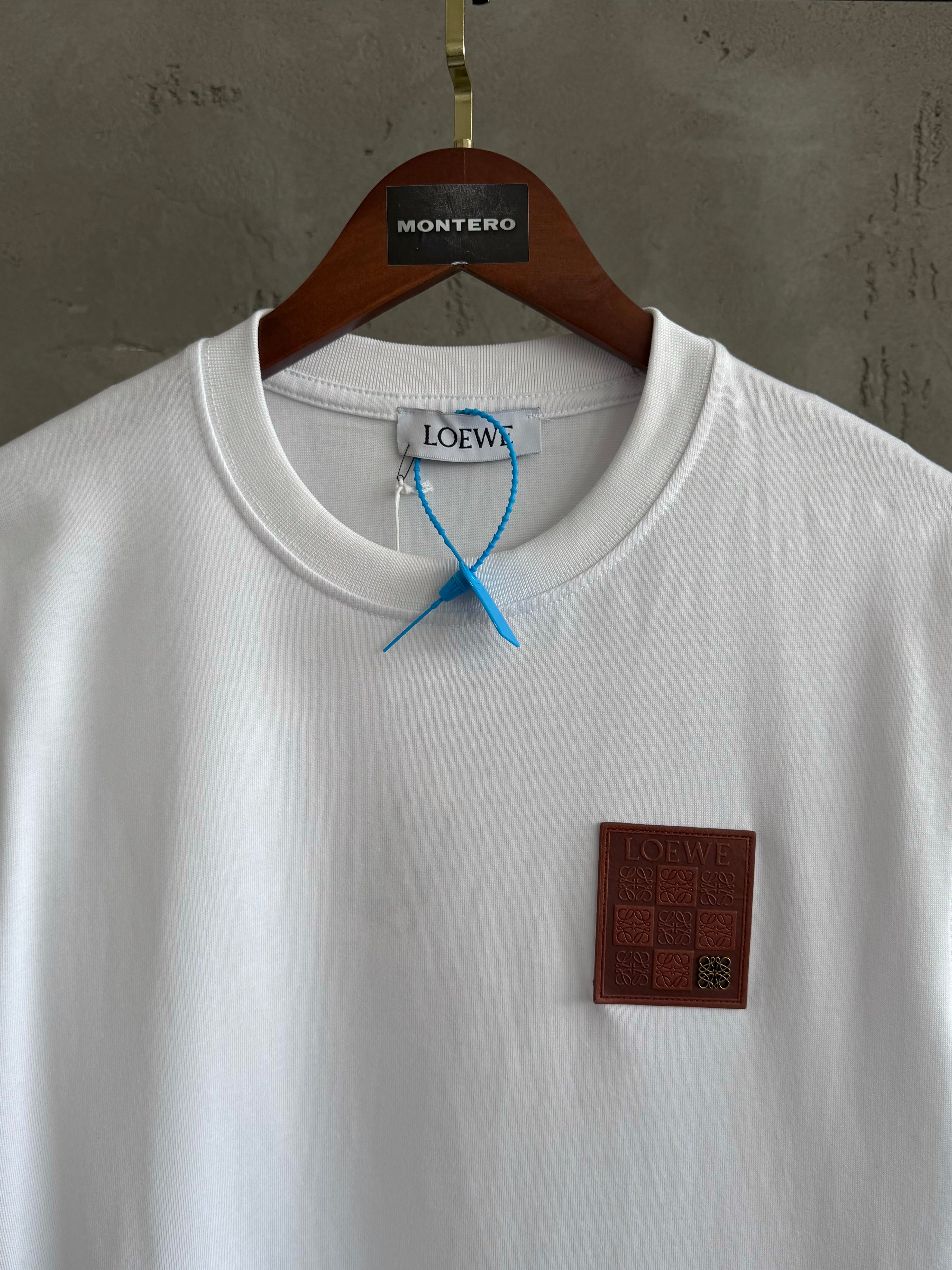Loewe01  ithal armalı beyaz tshirt