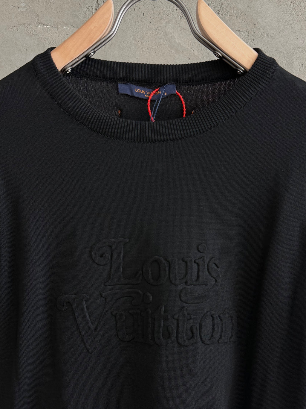 LV07 L&V Triko siyah tshirt