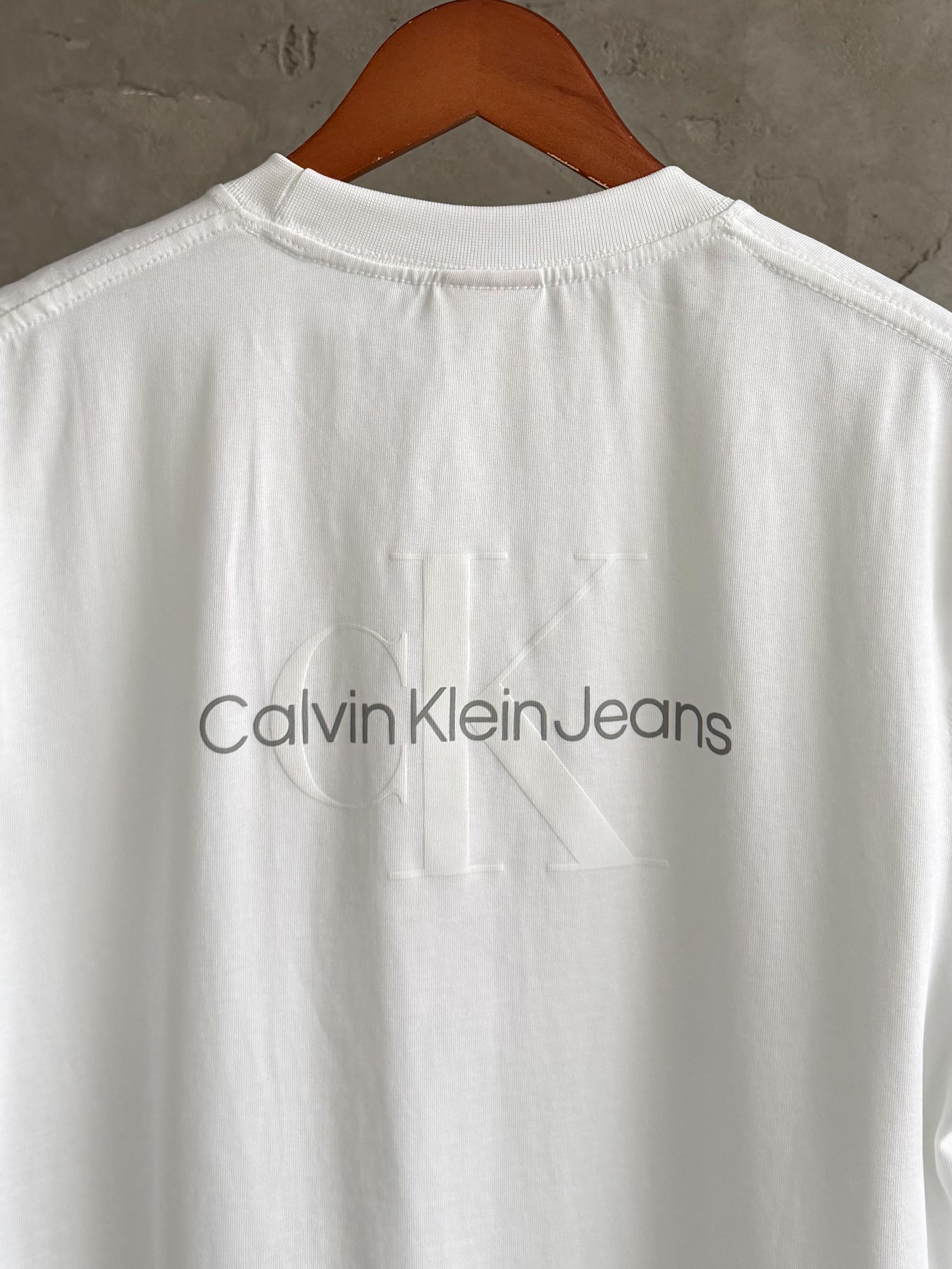 CK02 prime beyaz tshirt