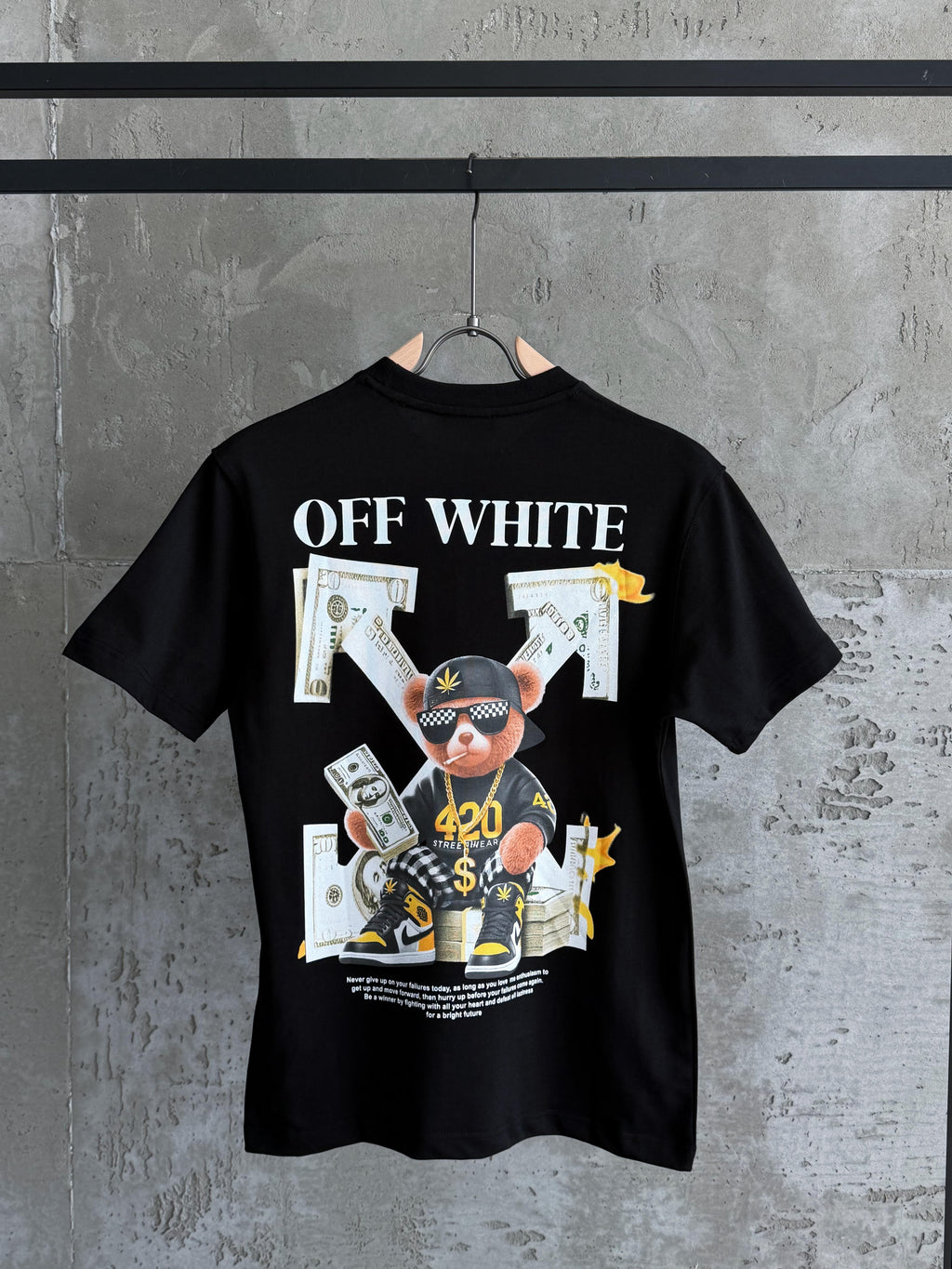 O&W02 X Boss siyah tshirt