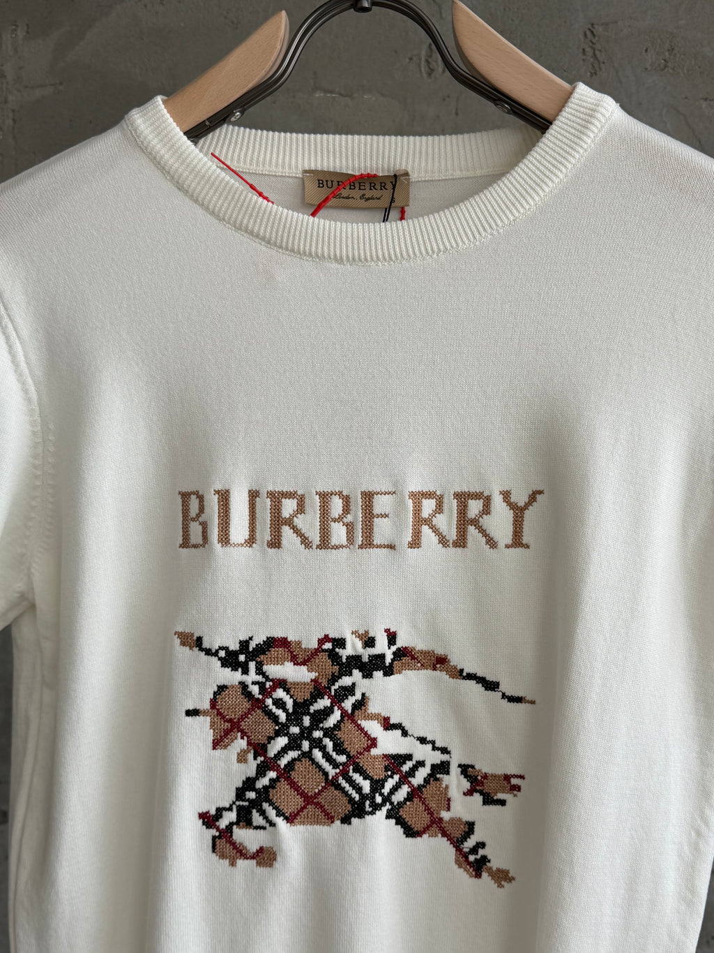 Burberry02 Triko beyaz tshirt