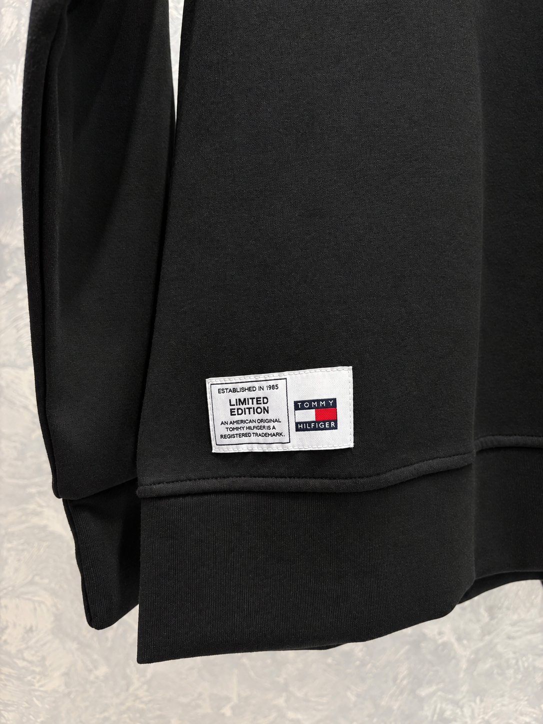 TMMY03 Basic Siyah Sweatshirt