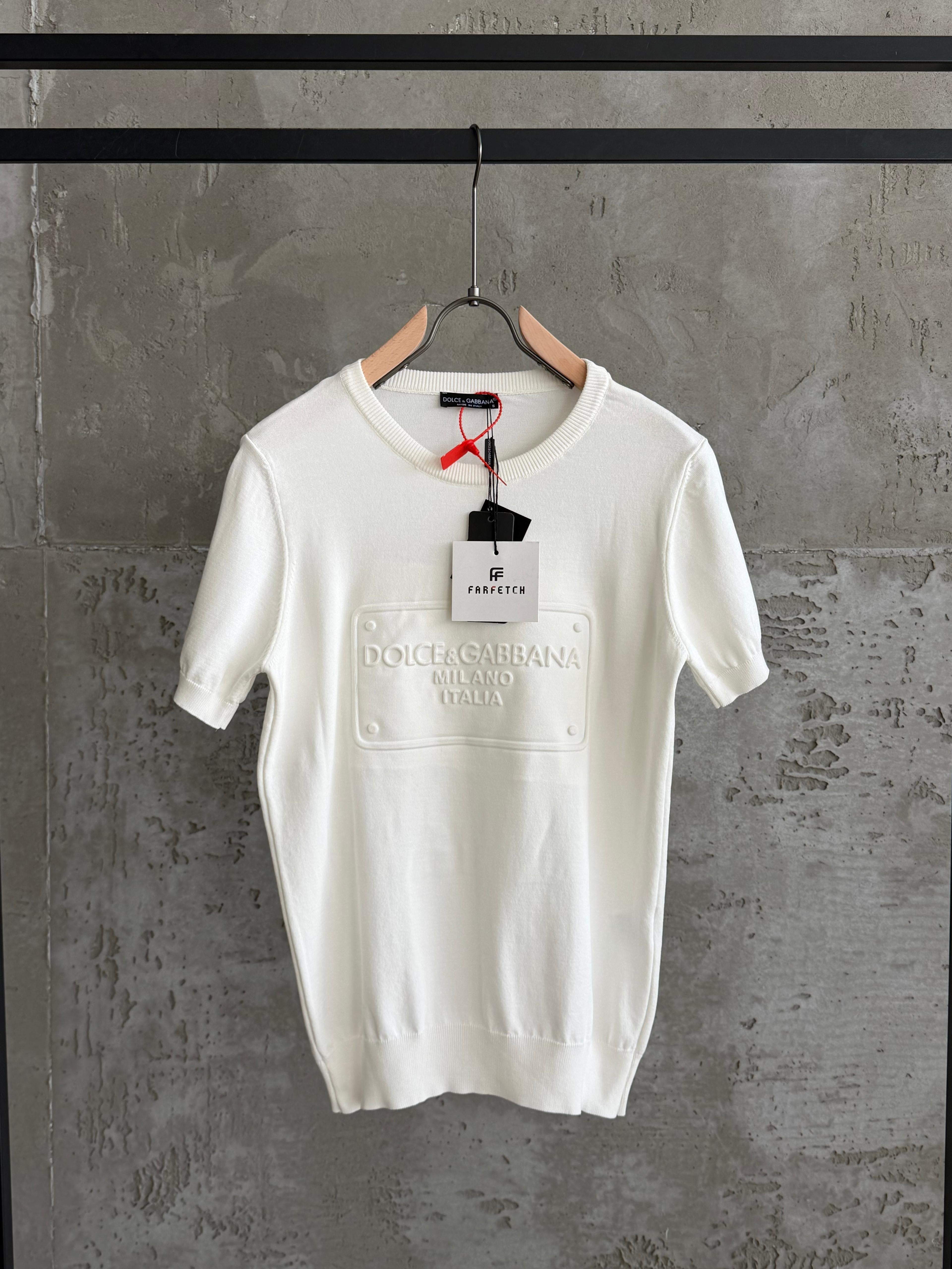DG05 Triko beyaz tshirt