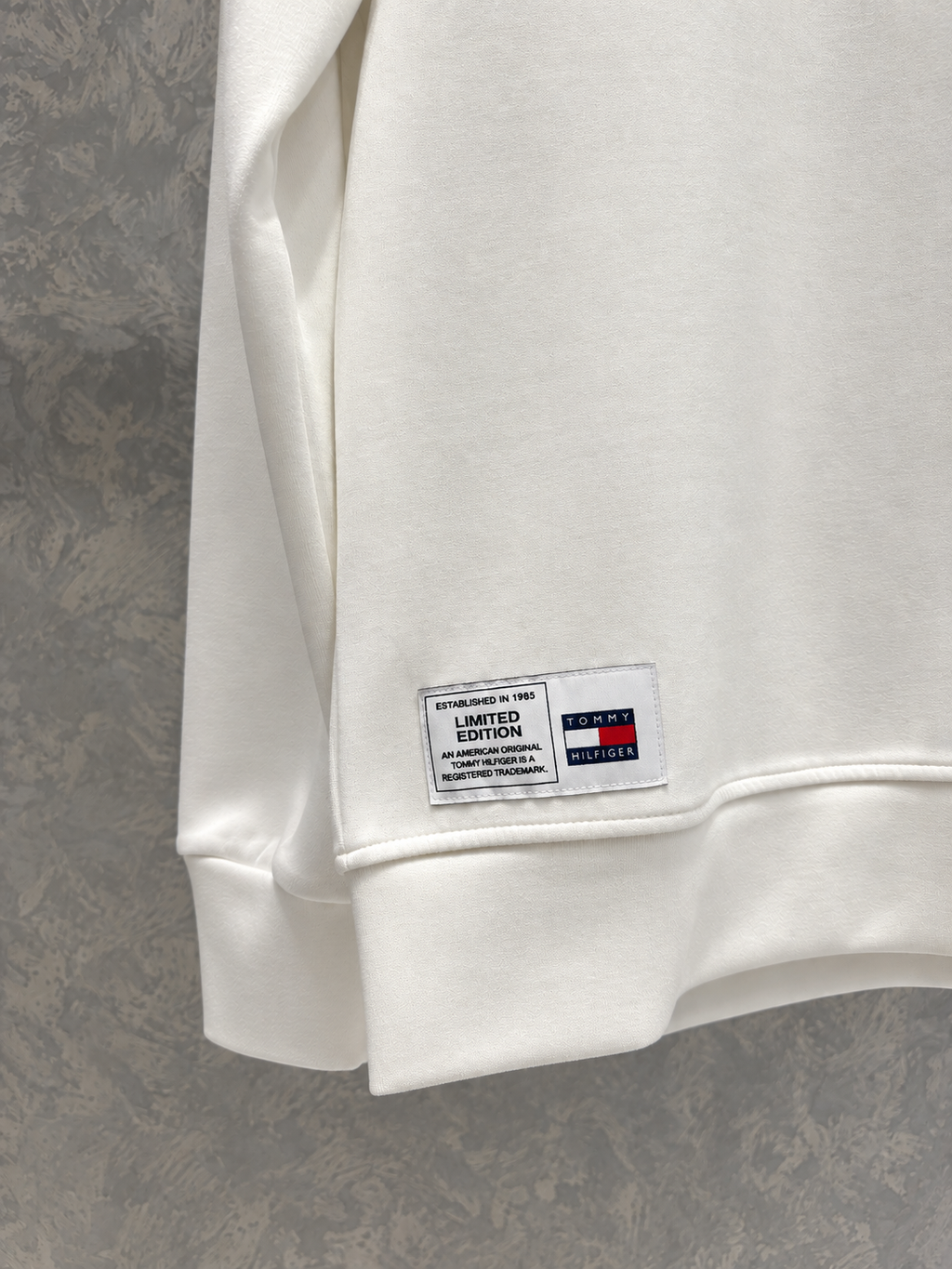 TMMY03 Basic Beyaz Sweatshirt