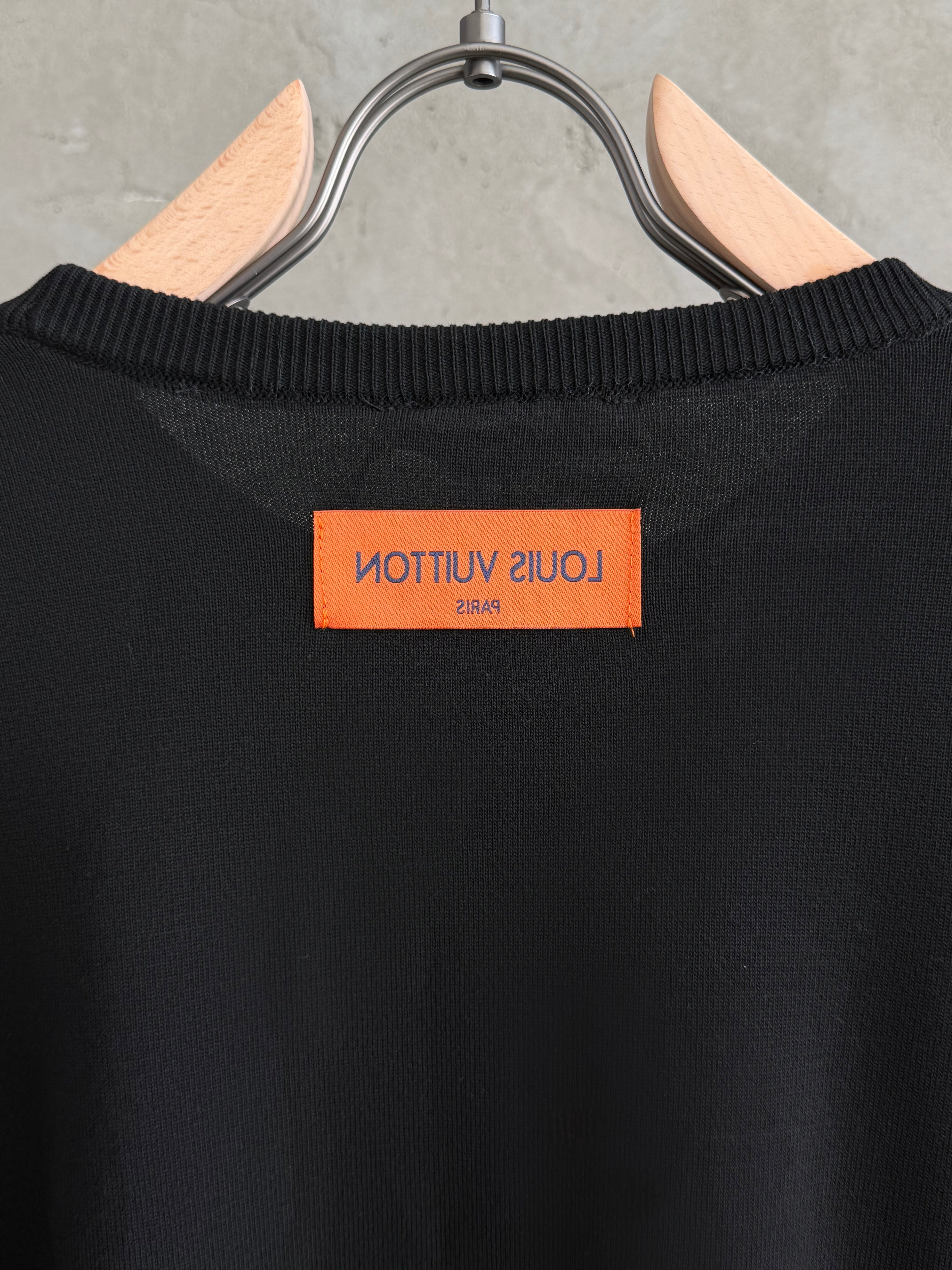 LV07 L&V Triko siyah tshirt