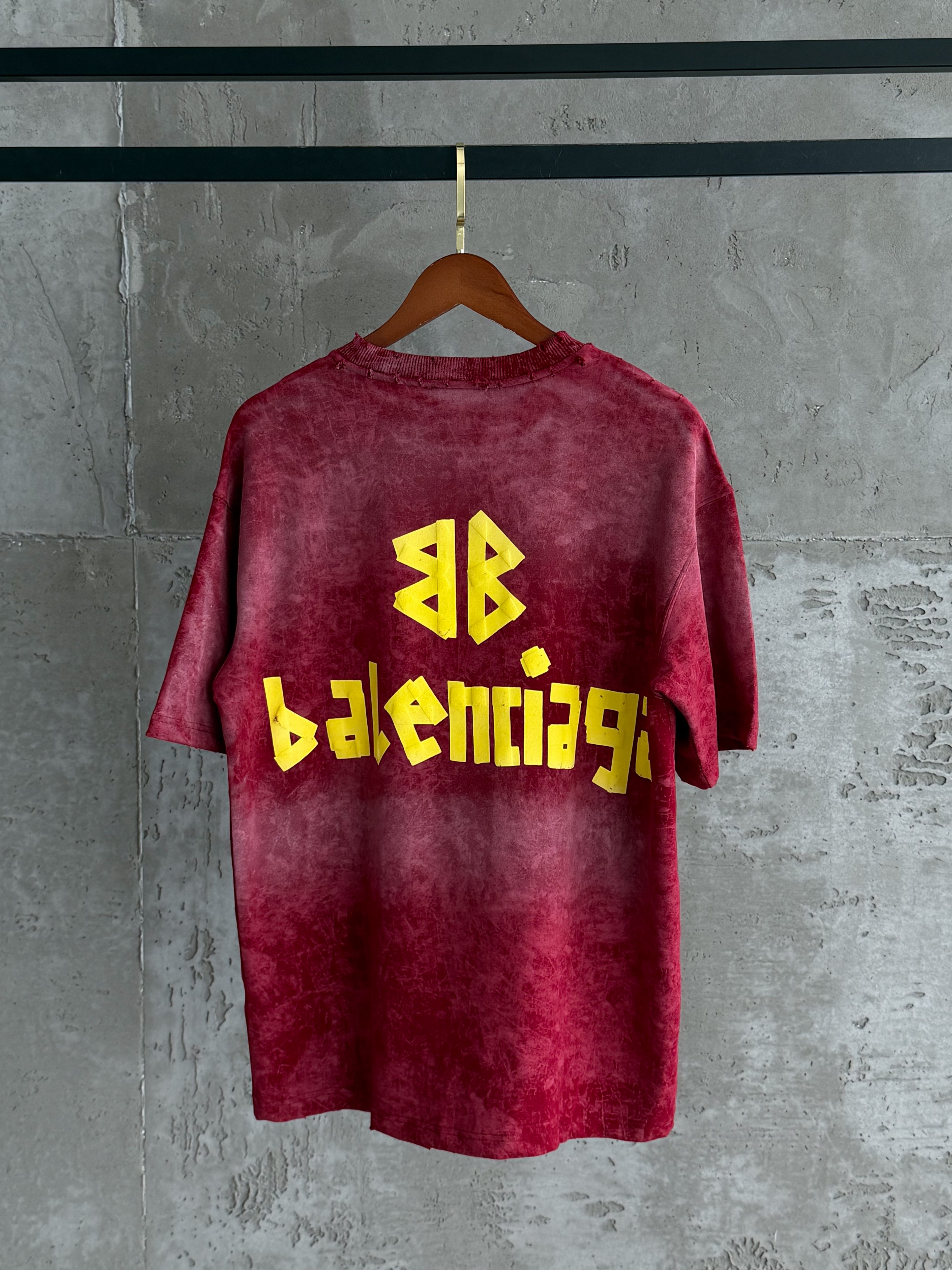 Balenciaga02 Plus kırmızı tshirt
