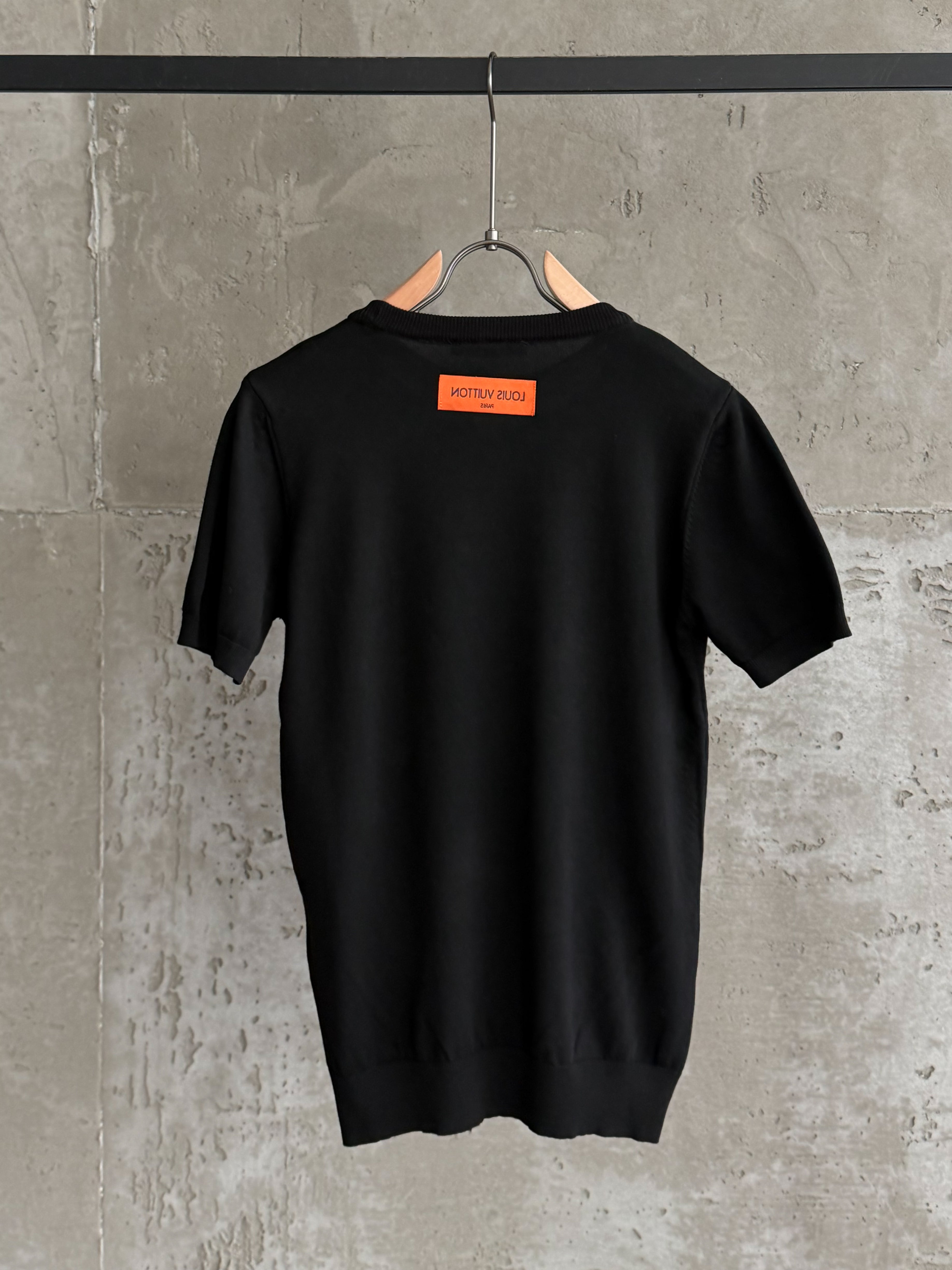 LV08 L&V Triko Nakış siyah tshirt