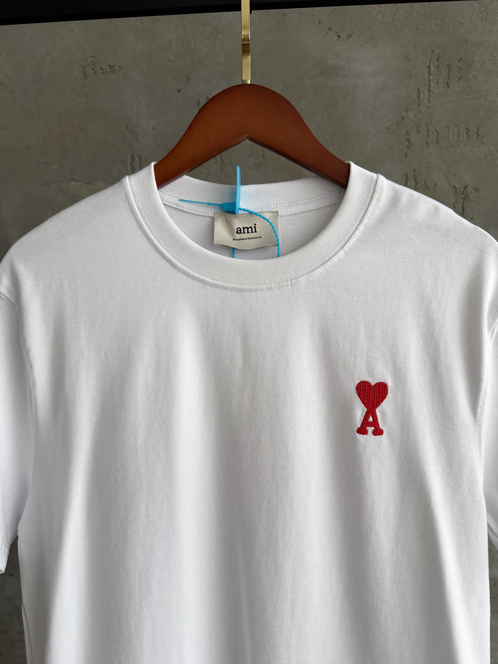 ami01 Premium kalp beyaz tshirt